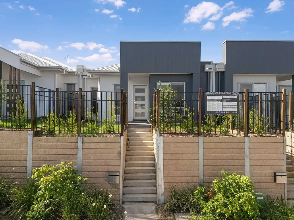 Modern Living with Comfort, Space & Lifestyle in Flagstone