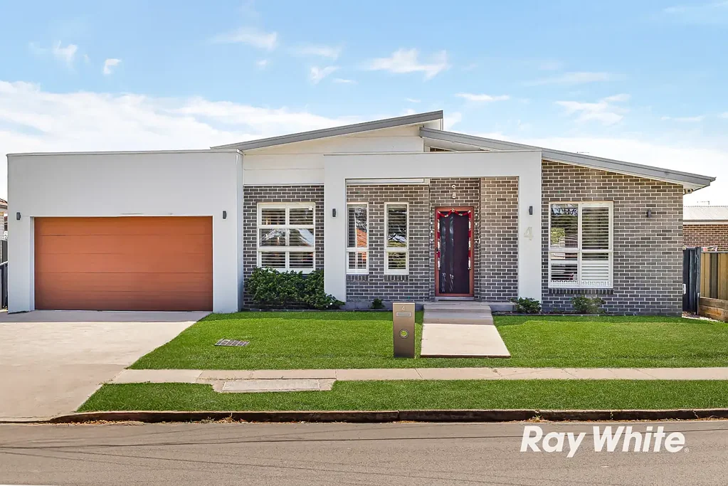 ULTIMATE FAMILY LIVING - Grand Four Bedroom Residence Close to All Amenities!