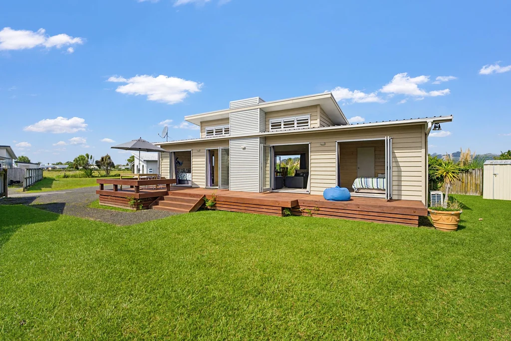 Whitianga 3房  Smart Family Living with Space, Separation & Sun
