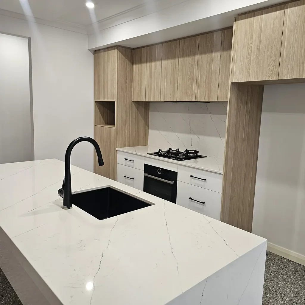 Stylish and Sophisticated Modern Low-Maintenance Living - Shops & Transport at Your Door