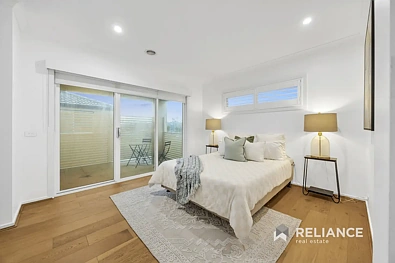 77 Astoria Drive, Point Cook, VIC 3030, 4房, 2浴, House