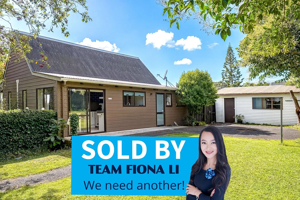 2 Raelene Place, Massey, Waitakere City, Auckland