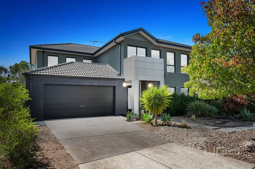 11 Sunderland Way, Melton West, VIC 3337