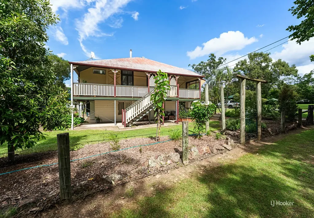 28 Eskdale Road, Toogoolawah, QLD 4313