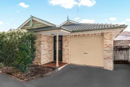 UNIT 4 110 SPURWAY ST, Ermington