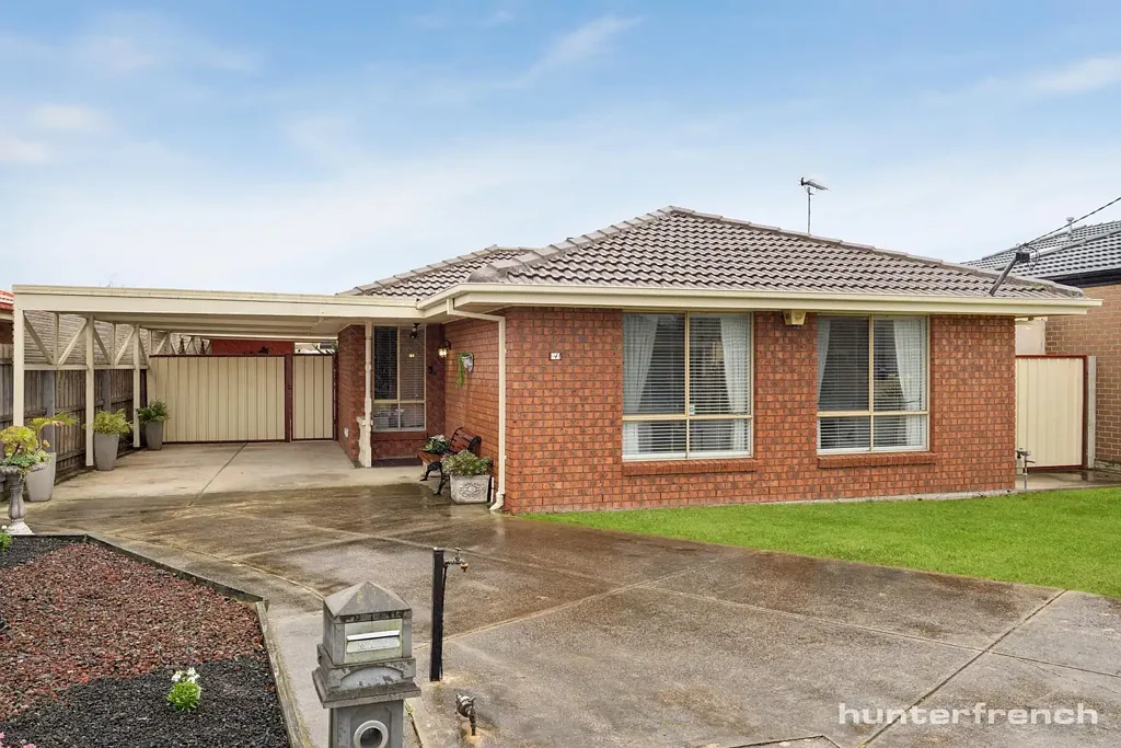 Altona Meadows 3房 优质地段的永恒家庭魅力 TIMELESS FAMILY APPEAL IN A BLUE-CHIP SETTING