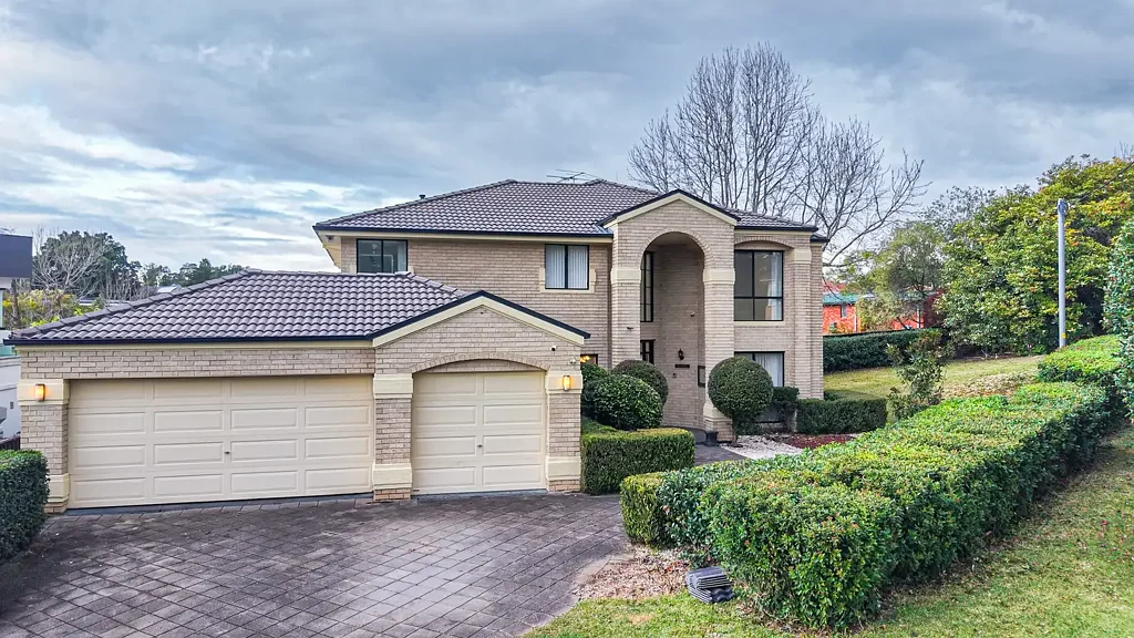 Grand Family Masterpiece in Blue-Ribbon Location