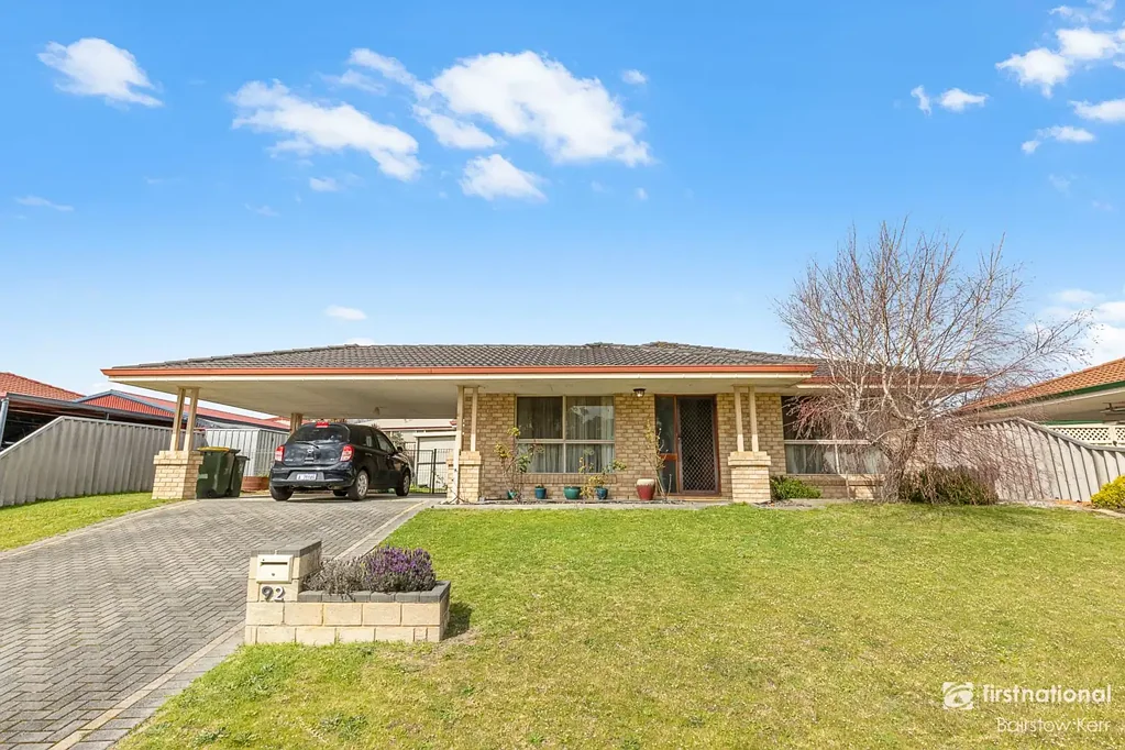 Spencer Park 4ਬੈੱਡਰੂਮ 92 Hardie Road – Comfort, Convenience & Potential – Family-Sized 4x2 in Spencer Park