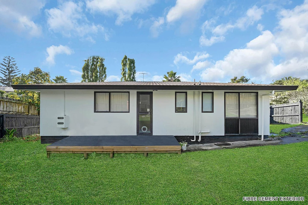 Glen Eden 3Phòng ngủ FREE STANDING HOME WITH SPACIOUS OUTDOORS