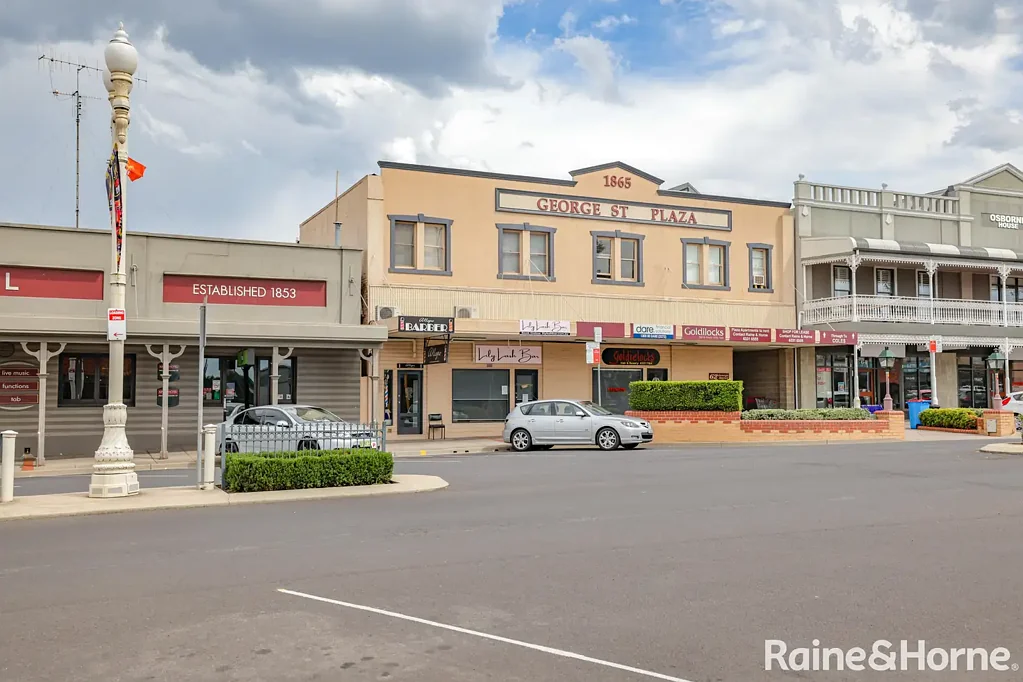 Bathurst 13બેડરૂમ PRIME CBD MIXED USE PROPERTY