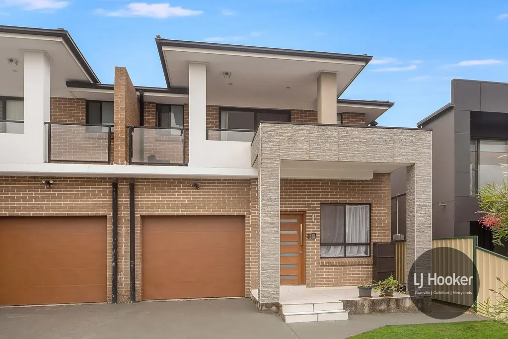 Merrylands 4침실 Double Brick With Grand Proportions and Purposeful Design!