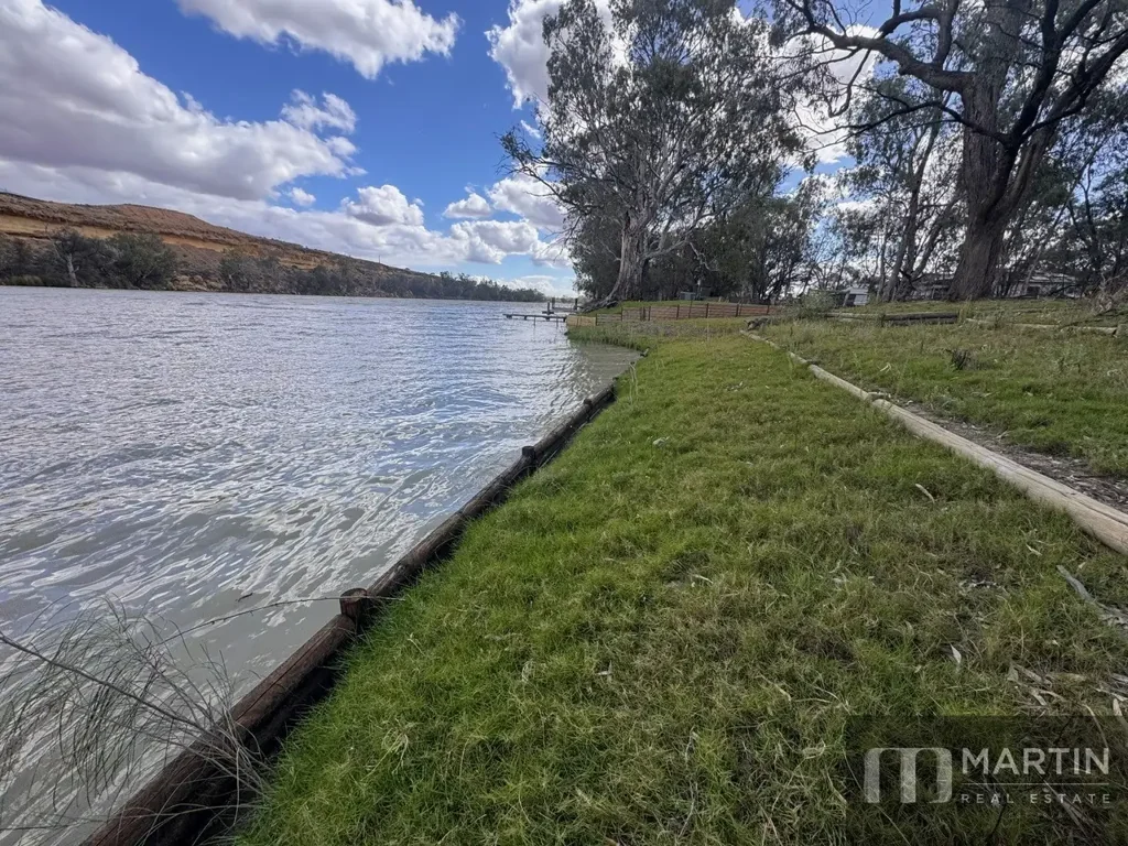 Morgan LET THE RIVER ROLL ON PAST!!