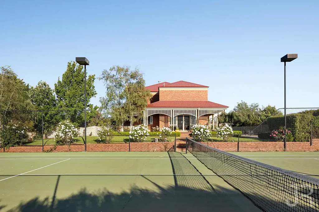 22 Holm Park Road, Beaconsfield, VIC 3807