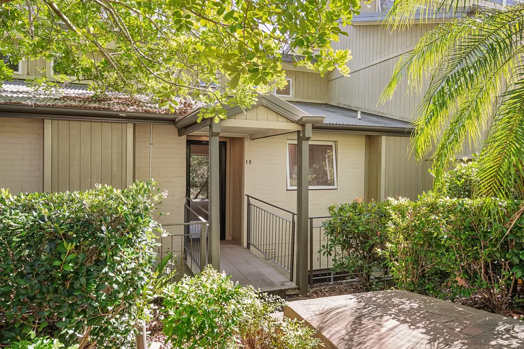 North Gosford 3房  Spacious, Secure & Seriously Convenient