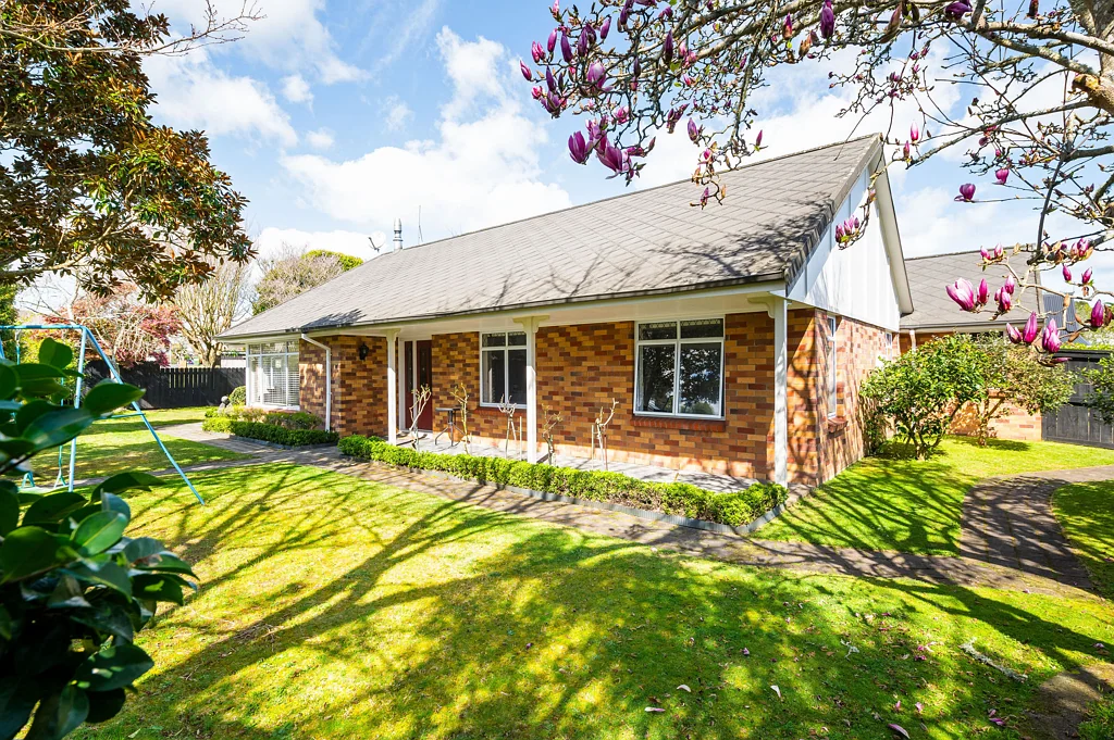 Saint Andrews 3chambre Golf Course, River Trails & Modern Family Living