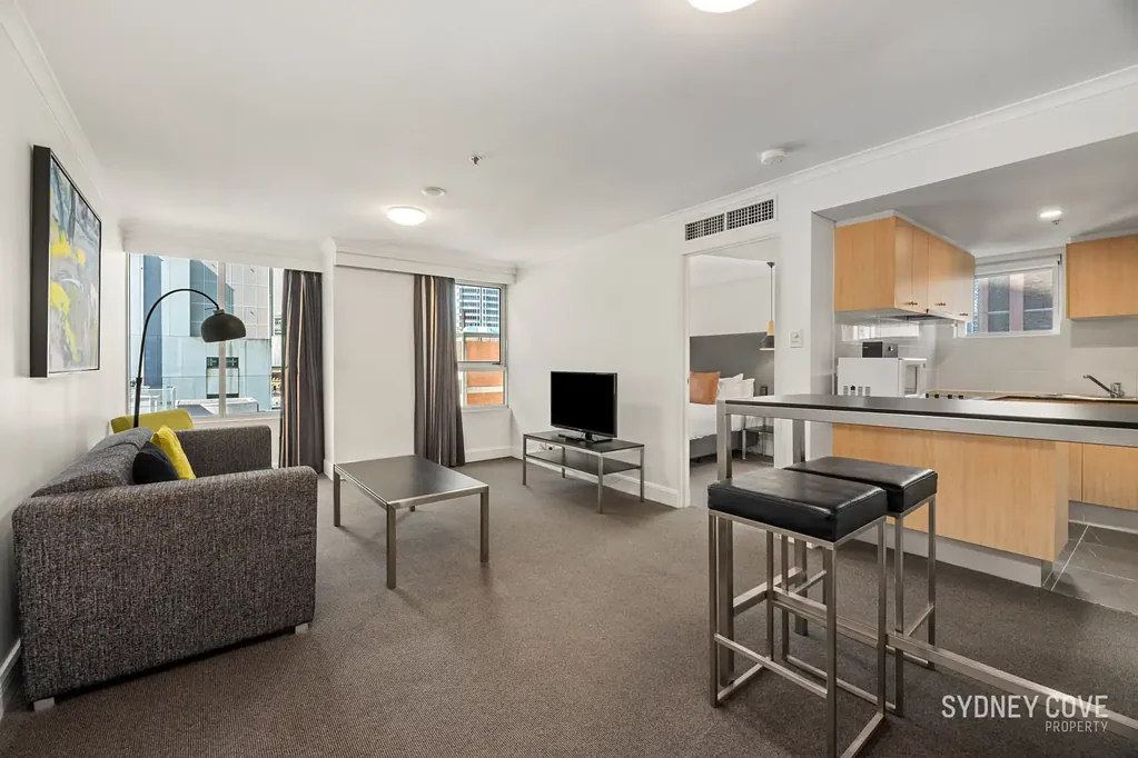 Sydney 1chambre FANTASTIC MID CITY INVESTMENT WITH SWEEPING CBD VIEWS, GUARANTEED RENTAL