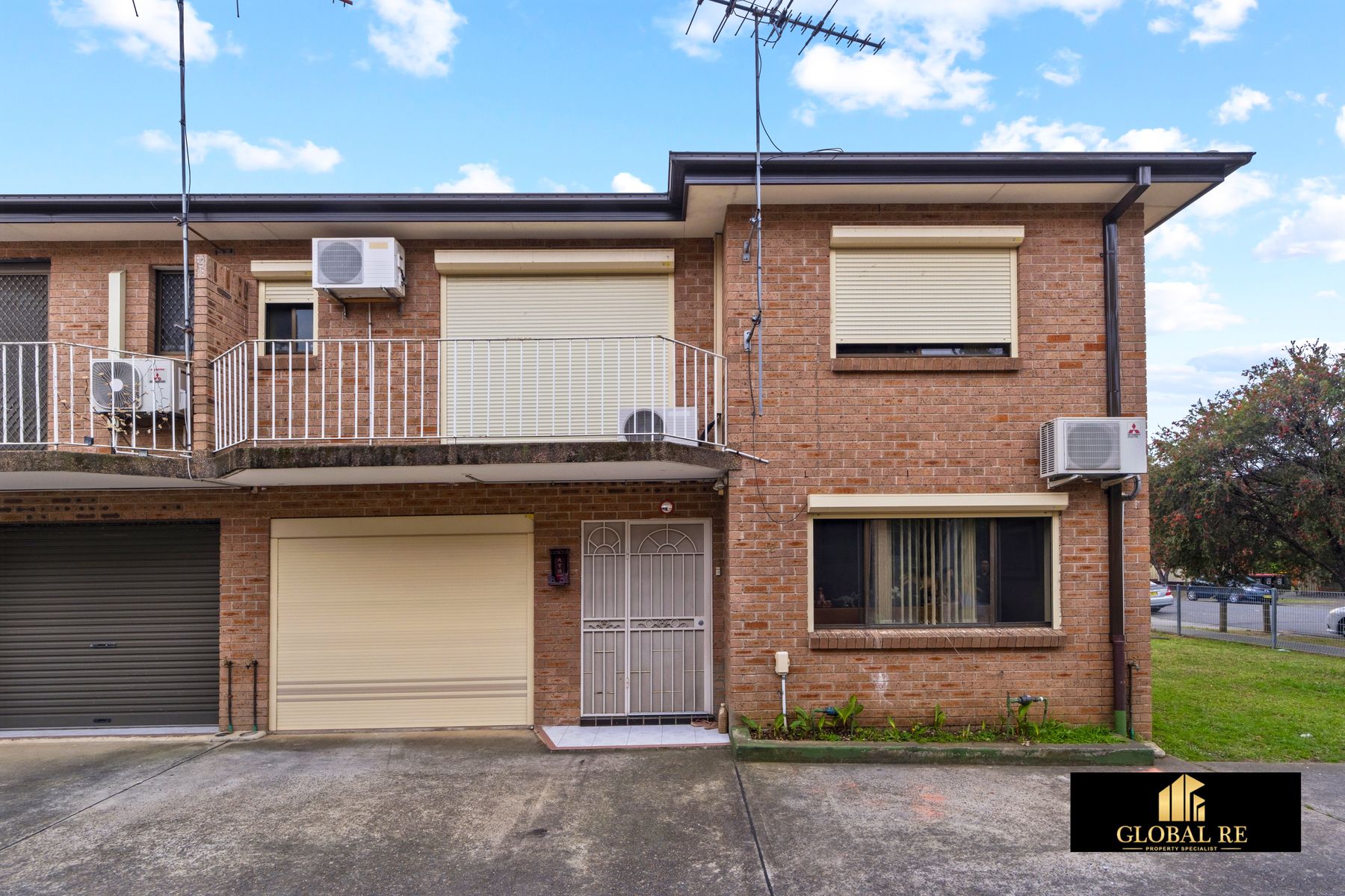 UNIT 12 5-7 CLIFFORD AV, CANLEY VALE NSW 2166, 0 chambres, 0 salles de bain, Townhouse