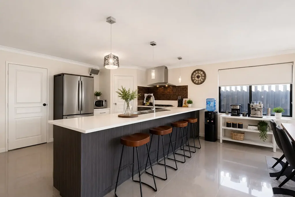 Baldivis 4ห้องนอน Space, Style & Substance - The Complete Family Home in the Heart of Baldivis