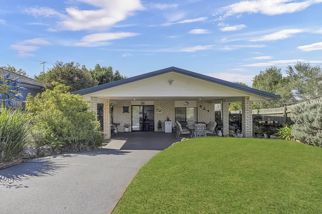 3 BEDROOM HARRISTOWN HAVEN