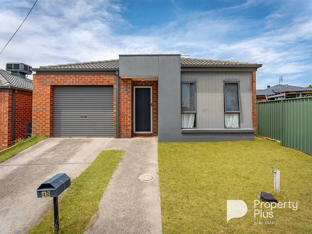 1/4 Hercules Street, Long Gully, VIC 3550