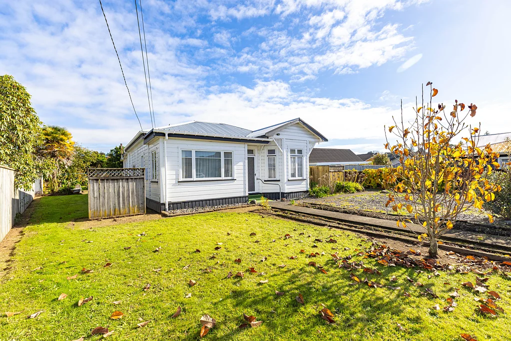 Taumarunui 3房  Charming 1910s Villa in Taumarunui Awaits You!