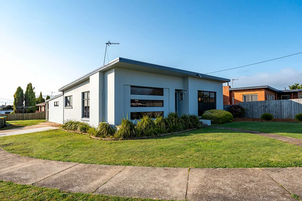 24 Niela Crescent, Miandetta, TAS 7310