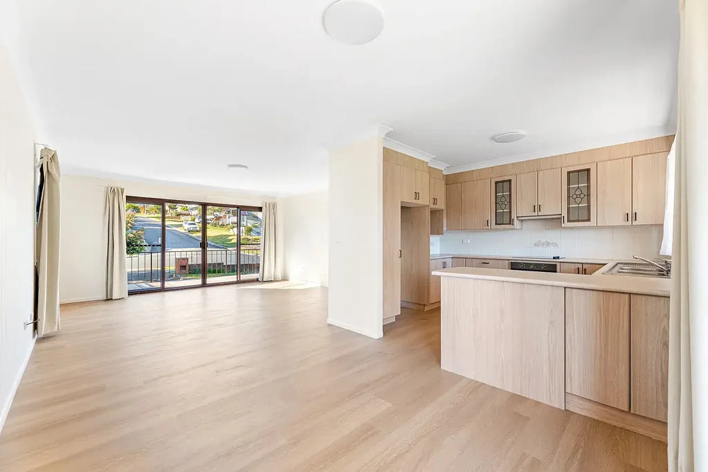Beautifully Updated 4 Bedroom Home in Sought-After Batehaven