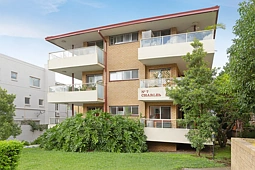 1/7 Linsley Street, Gladesville