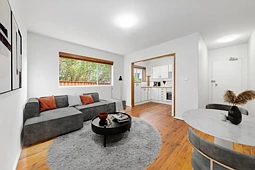 1/74 Hunter Street, Hornsby