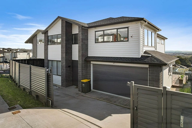 128 Argento Avenue, Flat Bush, Manukau City