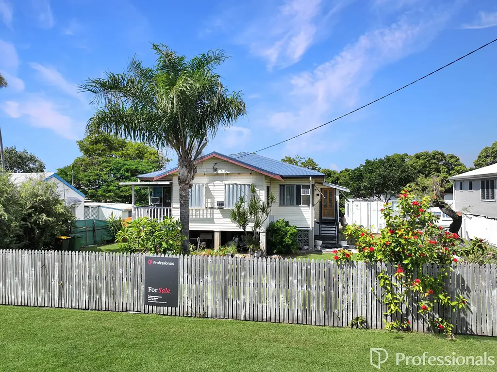 Bowen 4Zimmer QUEENSLANDER LIVING IN CENTRAL CBD LOCATION