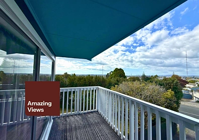 Sky Tower Views & Westgate Convenience  3-Bedroom Massey Ge