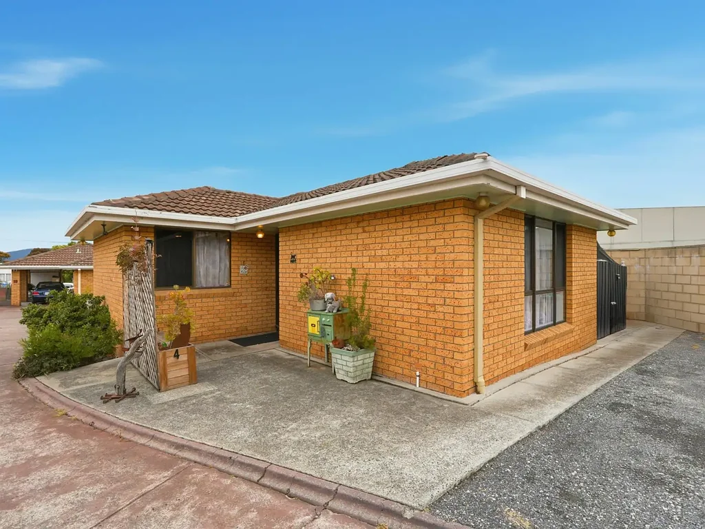 4/7 Como Street, Howrah, TAS 7018