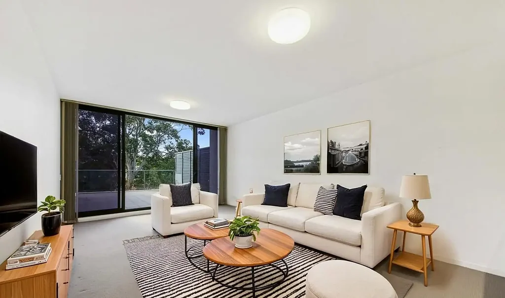 1 Bedroom Apartment in the Heart of West Ryde