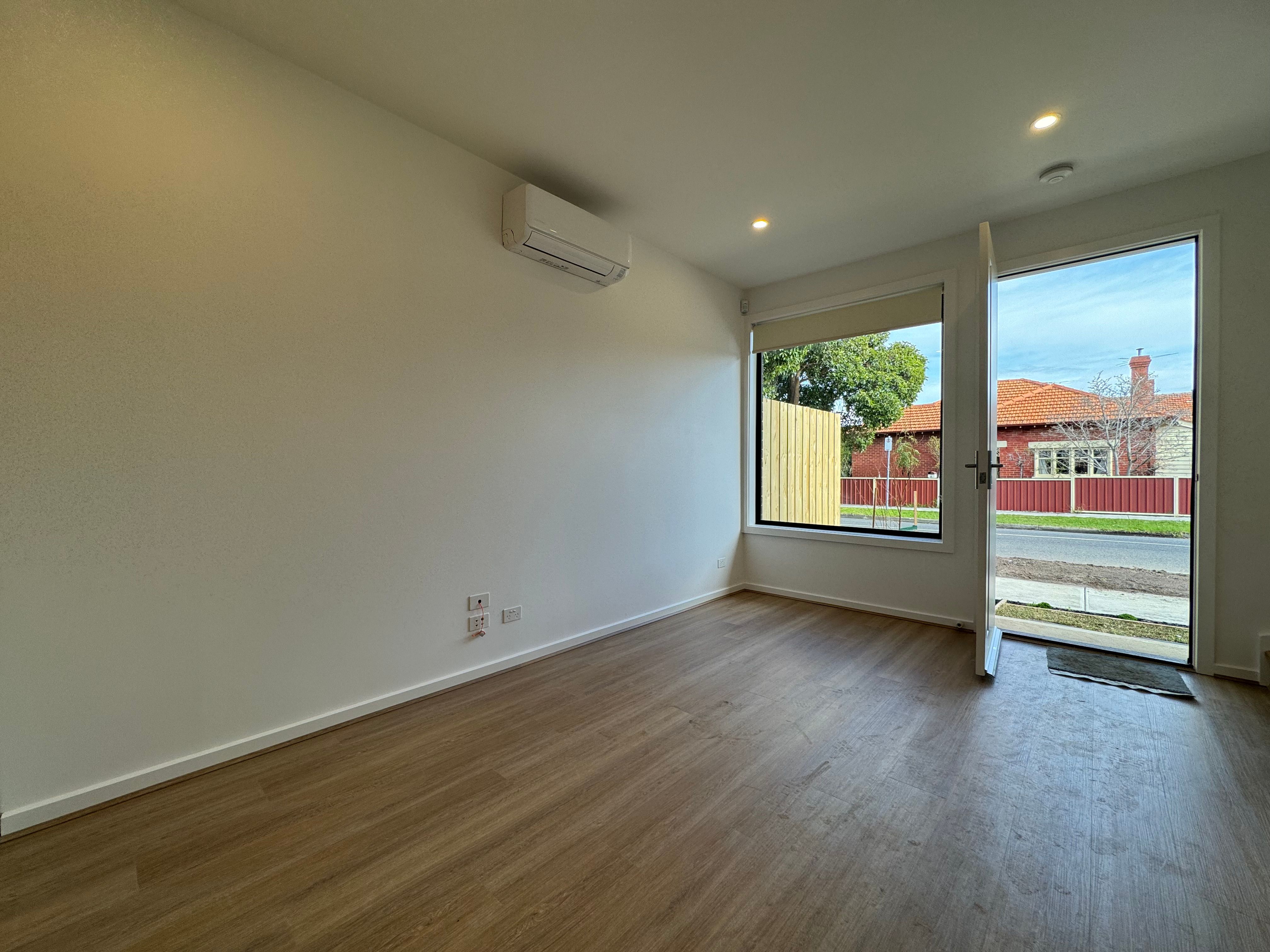 2H BYFIELD ST, RESERVOIR VIC 3073, 0 phòng ngủ, 0 phòng tắm, House