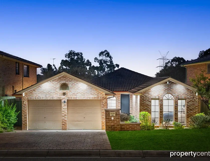 15 Ridgetop Drive, Glenmore Park, NSW 2745, 5房, 2浴, 独立屋