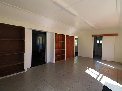 61 Eton Street, Mitchell, QLD 4465, 4 Schlafzimmer, 1 Badezimmer, House