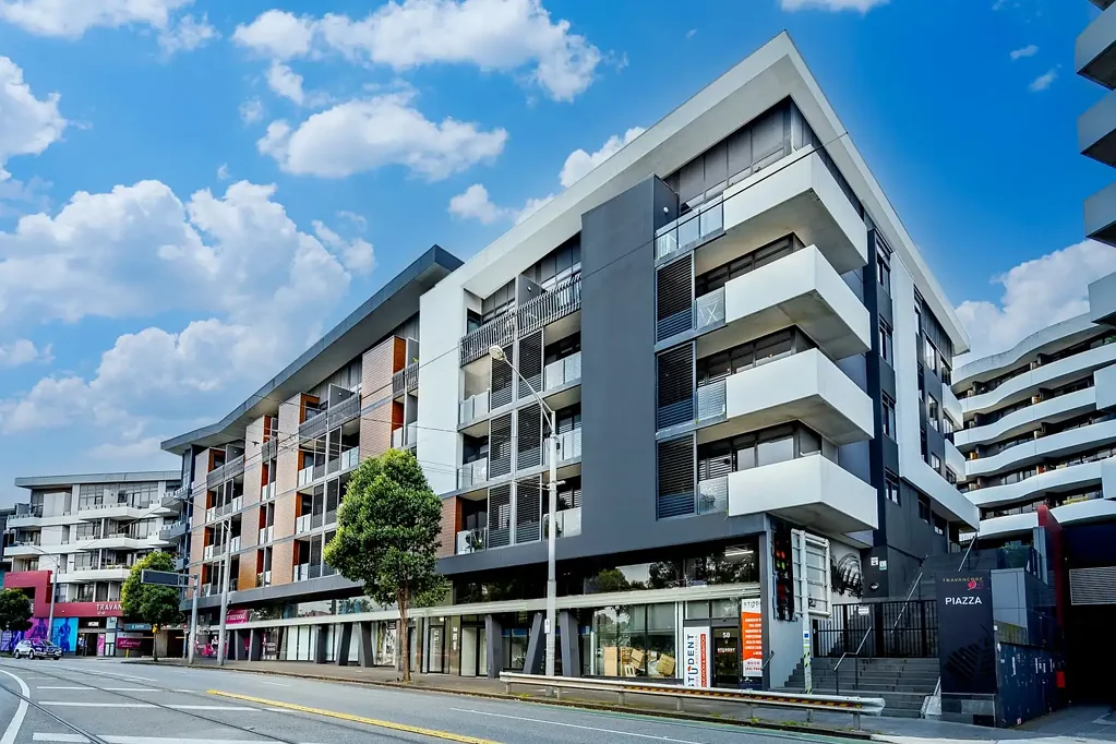 Travancore 2Kwarto Travancore On the Park - Spacious Two-Bedroom Living & City-Fringe Convenience