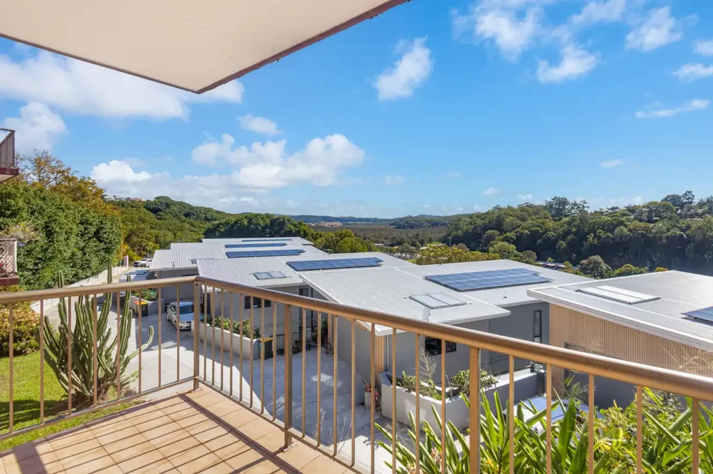 Tweed Heads West 2ਬੈੱਡਰੂਮ Light Filled North Facing Townhouse with Stunning Outlook