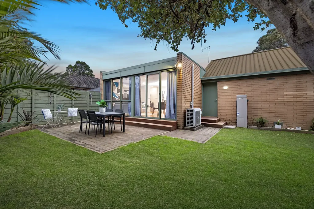 Bayswater North 3部屋 Stylish Low-Maintenance Living in a Convenient Location