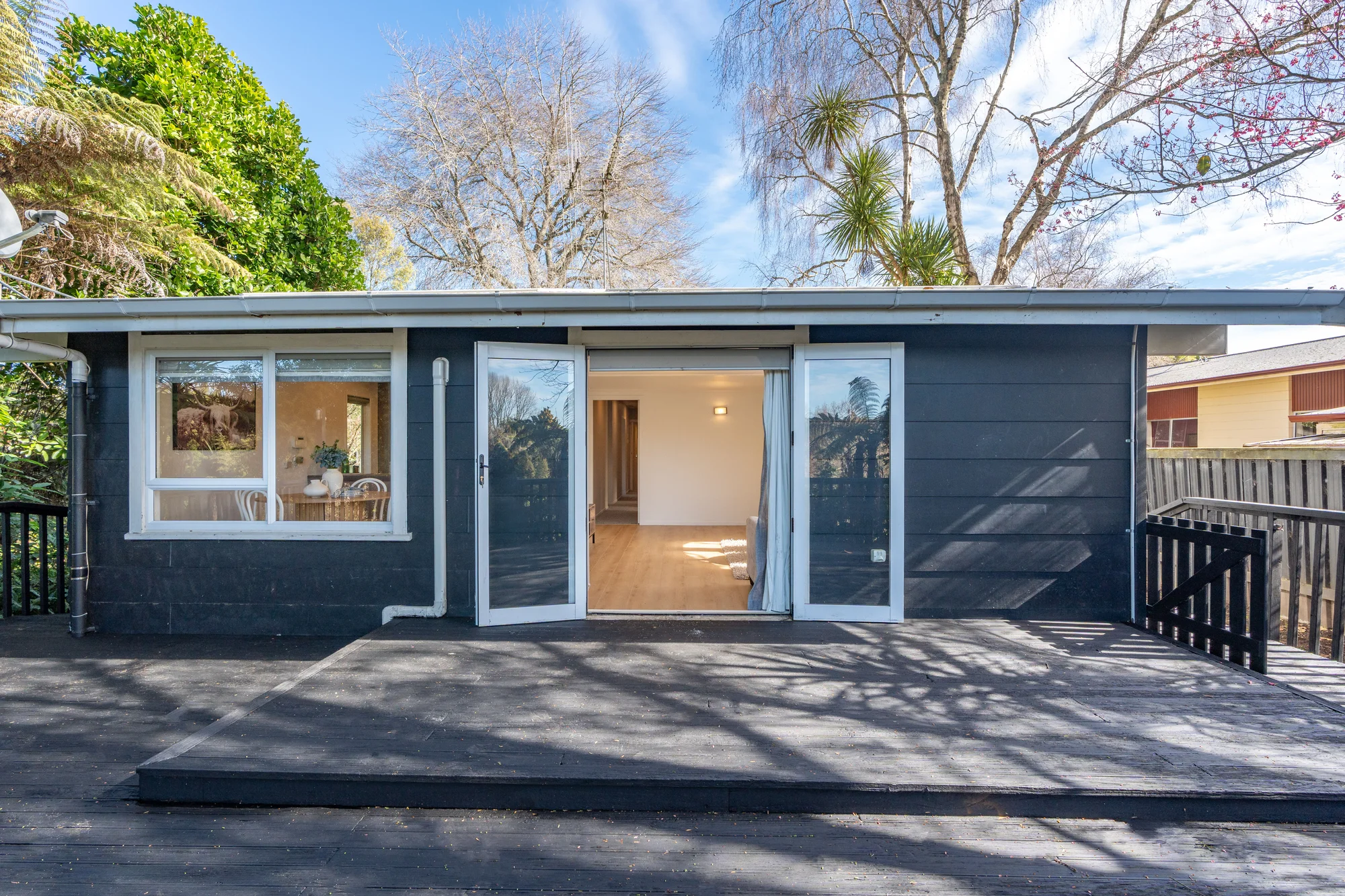 Chedworth 5房  Freshly Renovated Sanctuary - Heart of Hukanui