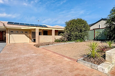 Heathridge 3ਬੈੱਡਰੂਮ Low-Maintenance Gem in Prime Cul-de-Sac Location