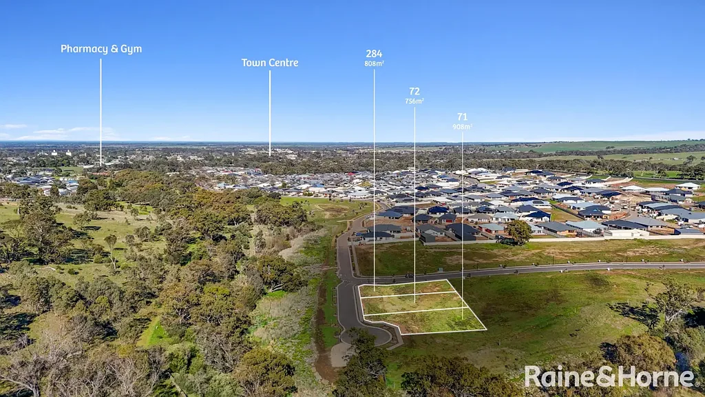 Strathalbyn  "Pipers Crest"- The Finale