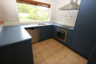 One level 4 Bedrooms, Henderson