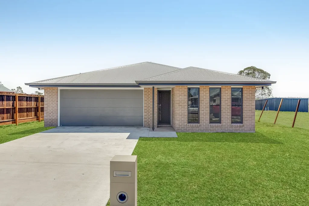 Spacious Family Home in Pittsworth