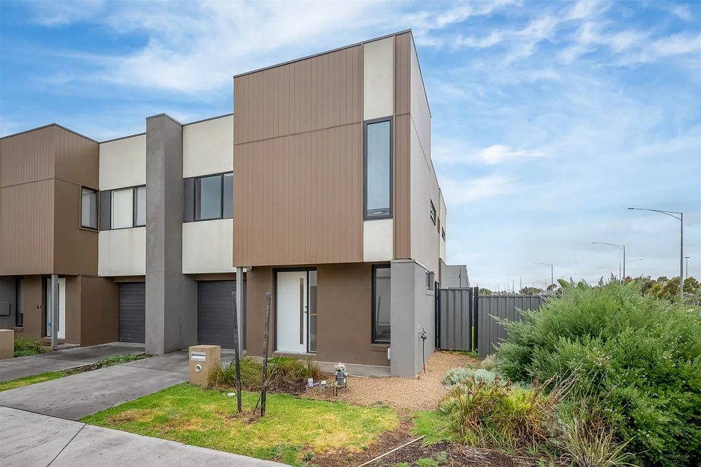 38 Tanzanite Circuit, Craigieburn, VIC 3064
