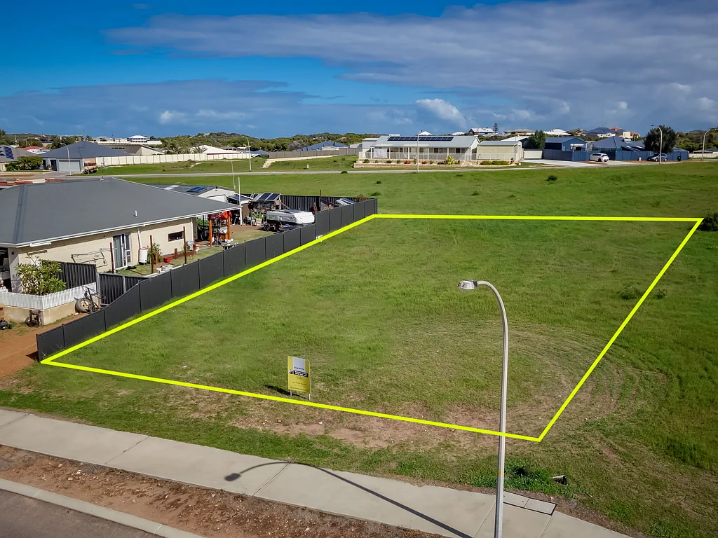 136 North Shore Drive, Dongara, WA 6525