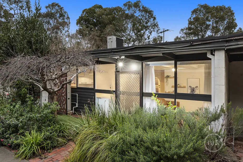 Montmorency 2 Bedroom Character, Privacy and Courtyard Appeal