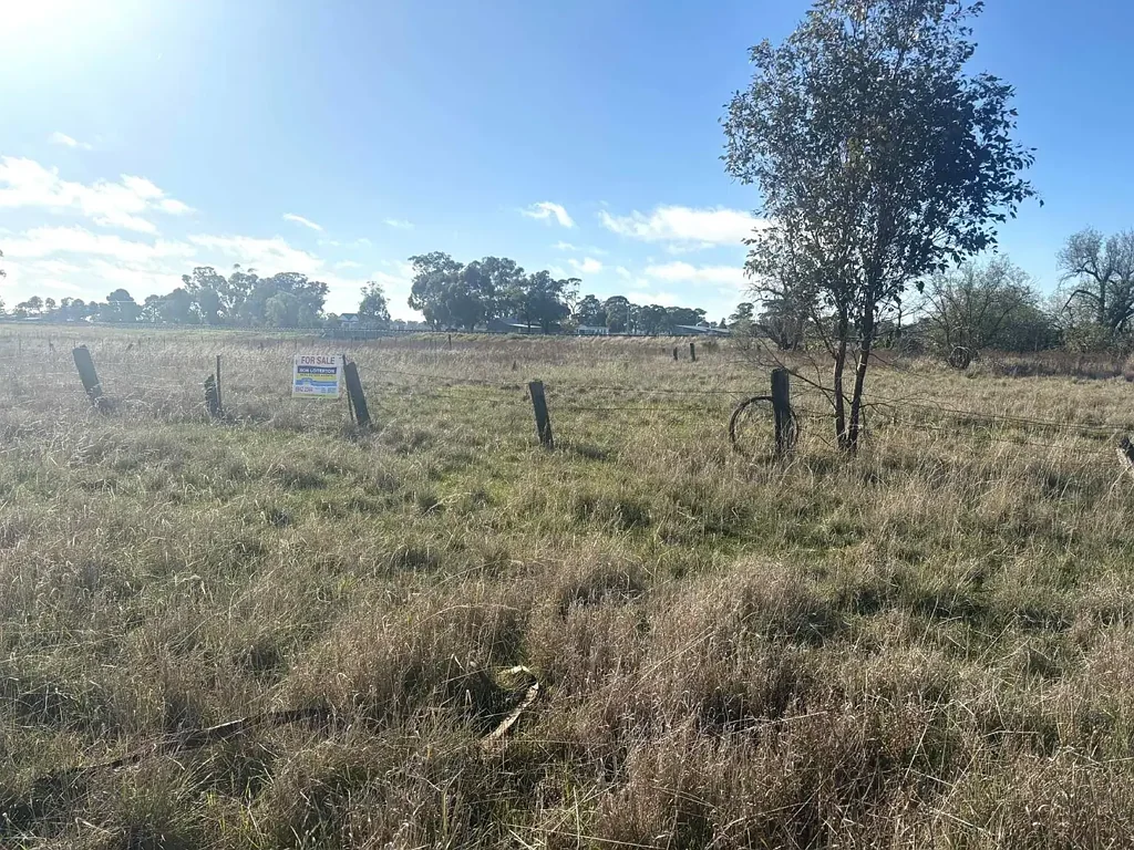 Milvale Generous 6070sqm block
