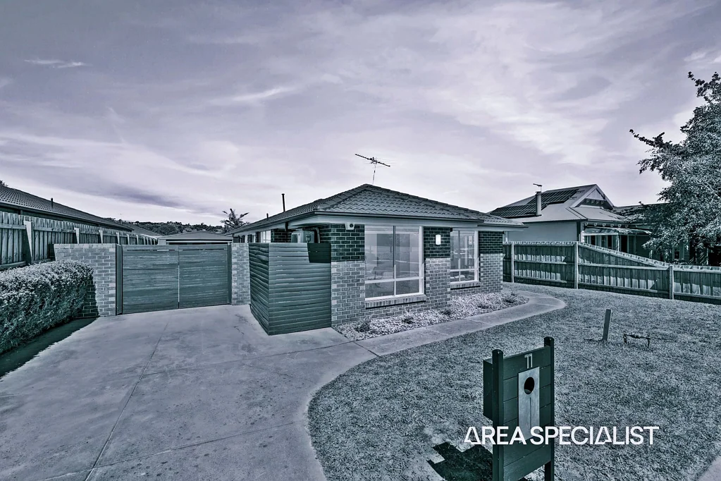 11 Dylan Court, Berwick, VIC 3806